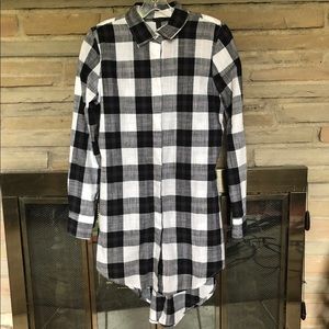 Coupé Collection Buffalo Plaid Tunic Blouse, Sz S DONATING SOON